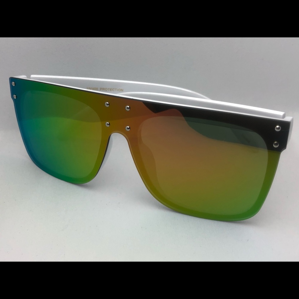 Rainbow Tint Flat Edge Sunglasses